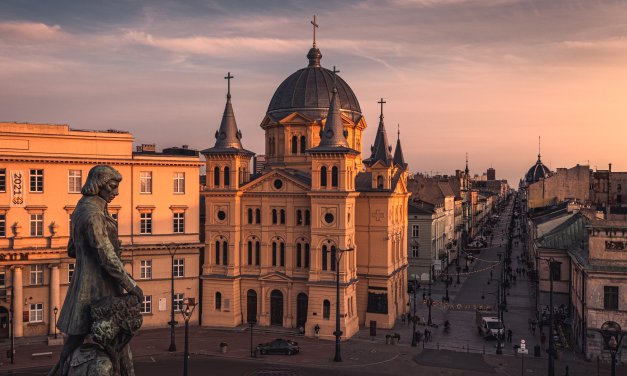 Gdzie na Randkę w Łodzi? Najbardziej Romantyczne Miejsca!